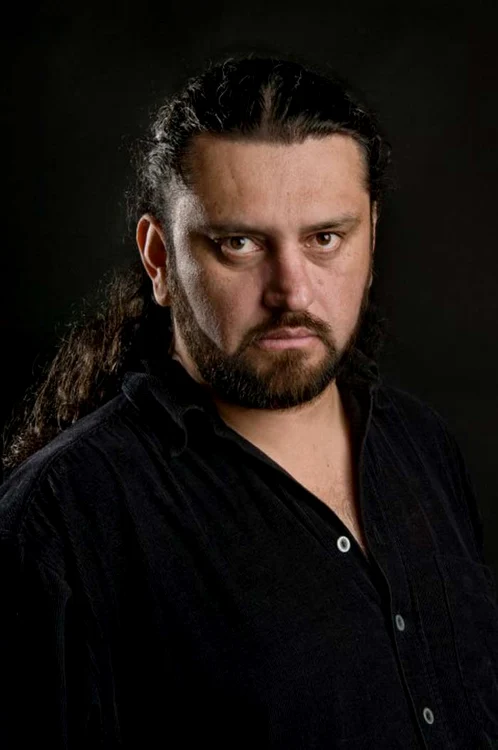 
    Wladimir Pesantez  