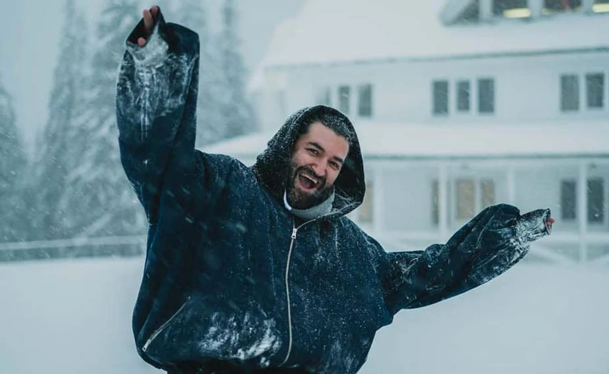 Smiley şi iubita lui, Gina Pistol, se relaxează la Predeal
