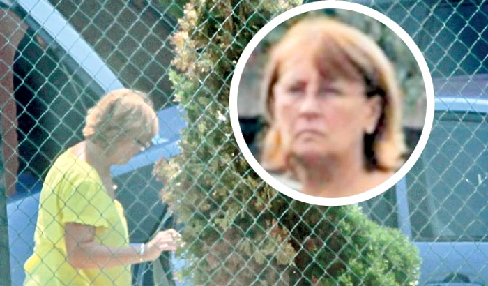 Fotoreporterii Click! au  surprins-o ieri la Izvorani  pe mama Mihaelei