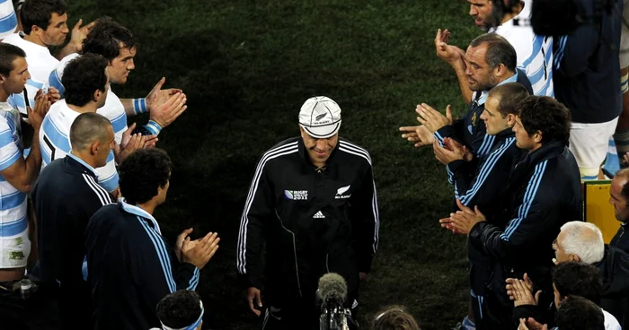 Mils Muliaina * Foto: Reuters