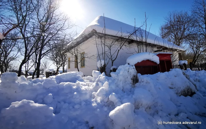 Casă în satul Cerișor. Foto: Daniel Guță