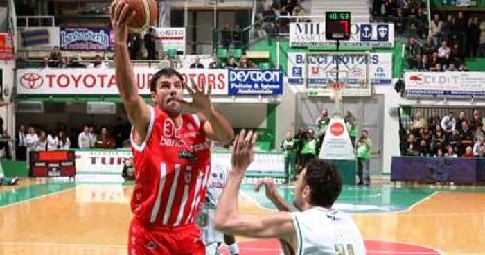 BASCHET: Virgil Stănescu, la a doua înfrângere în Italia