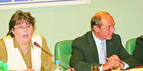 traian basescu si alina mungiu