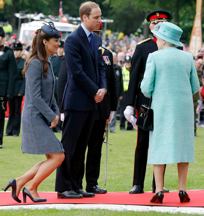 Kate Middleton și Regina, Getty (1) jpg