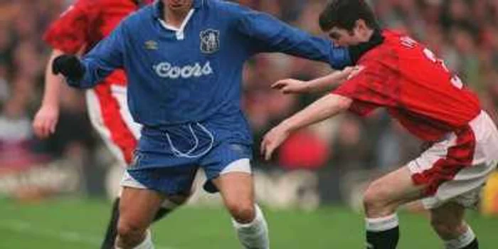 Dan petrescu a jucat pentru Chelsea între anii 1995 - 2000