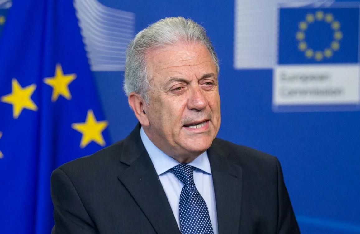 Dimitris Avramopoulos, comisarul european pentru migraţie, afaceri interne şi cetăţenie Foto: EPA
