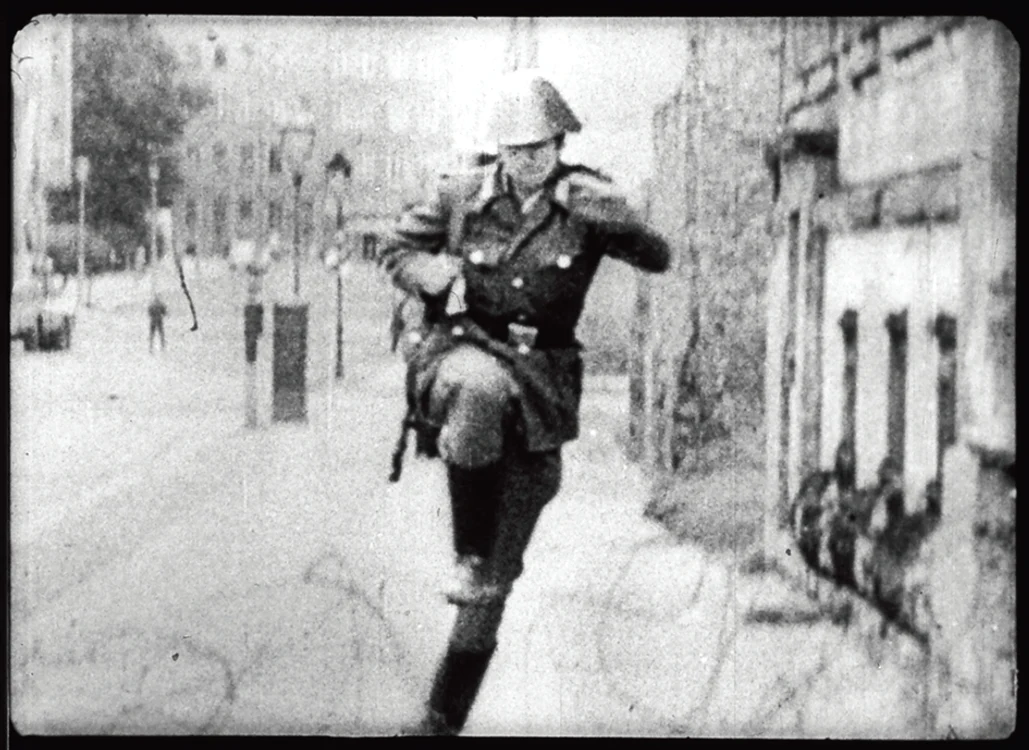 Conrad Schumann jpg jpeg