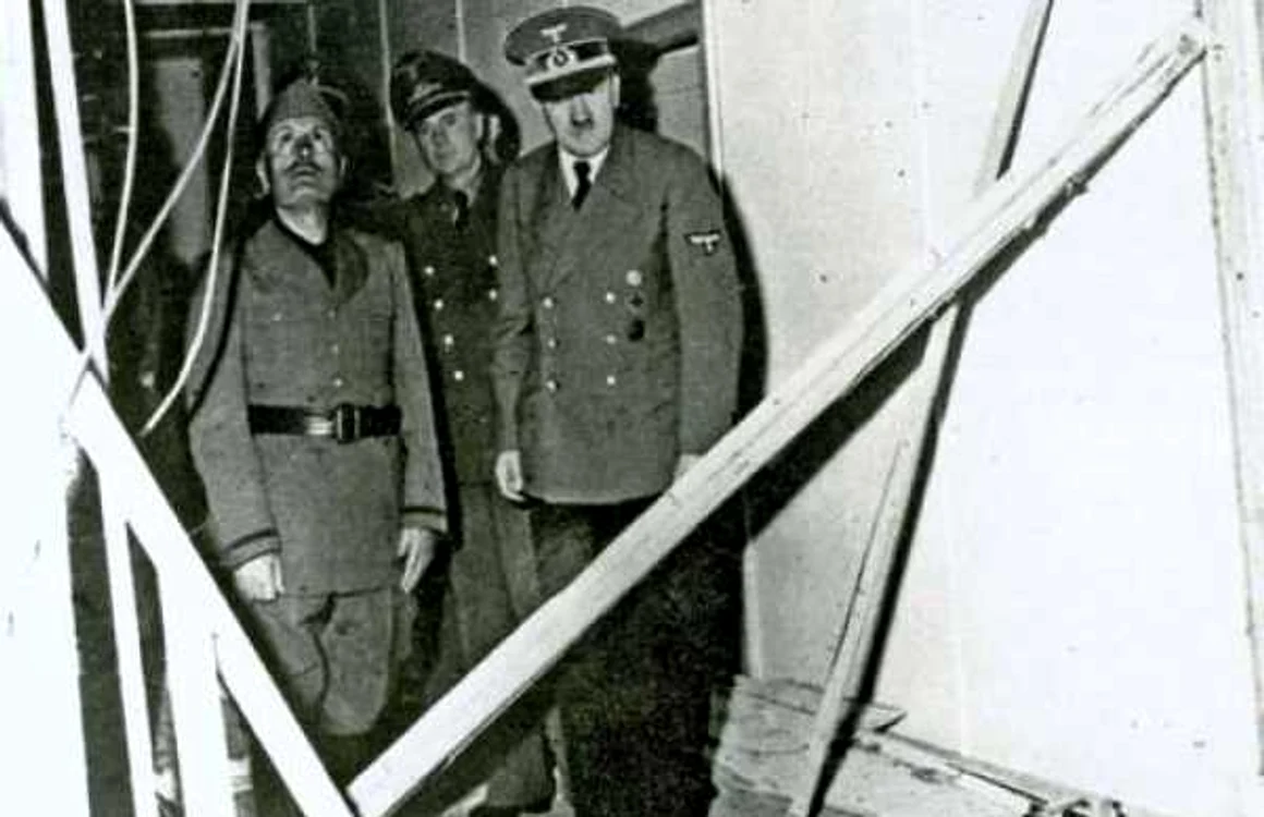 Adolf Hitler şi Benito Mussolini dupa complotul din iulie 1944 FOTO britannica.com