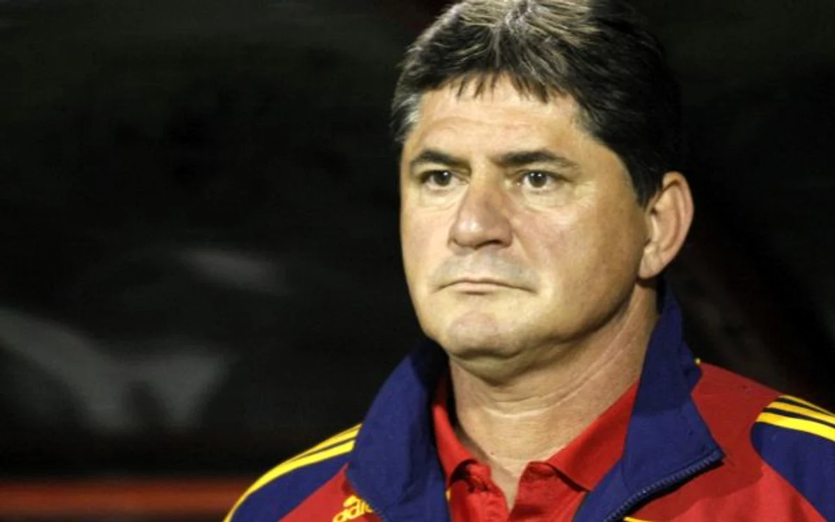 
    Ştefan Iovan  