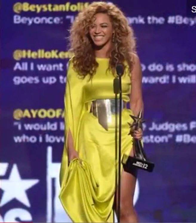 Beyonce face show la fiecare aparitie a sa