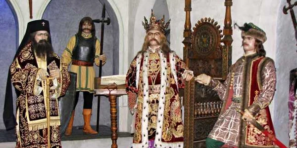 Muzeul de istorie Suceava - sala tronului. FOTO
