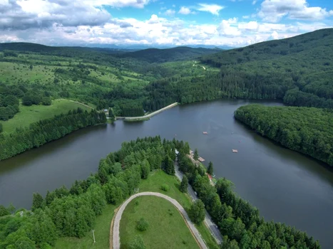 Statiunea Trei Ape Comuna Brebu Nou Foto Primăria Brebu Nou jpg