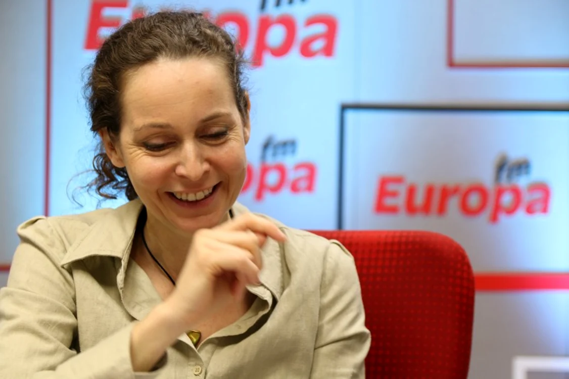 
    Valerie Cioloş Villemin a acordat ieri primu interviu la Europa FM, unde a spus că este îndrăgostită de România și că vrea să rămână definitiv aici   