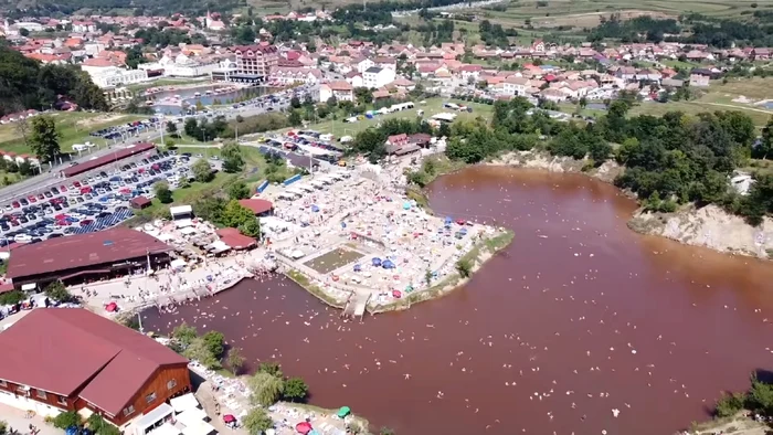 Complexul de lacuri antroposaline de la Ocna Sibiului Foto Daciana Stoica