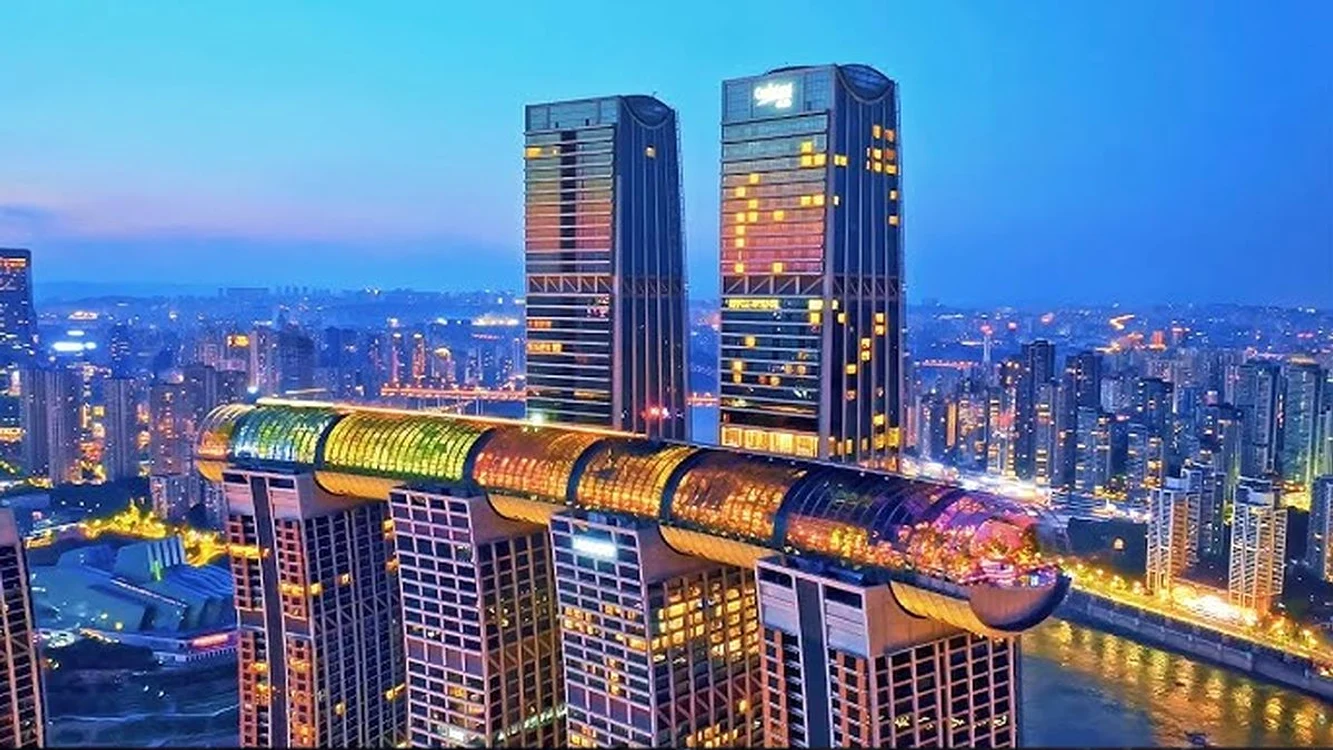„The Crystal” are 300 de metri lungime (Foto: Captură video)