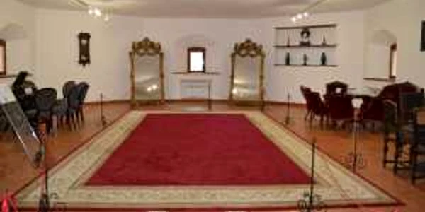 Aşa arată acum sala tronului de la Cetatea Făgăraş