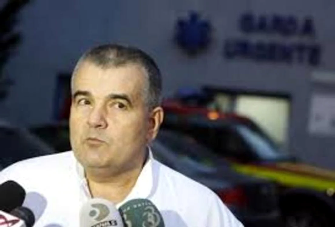 Medicul Şerban Brădişteanu a fost achitat, joi, definitiv, atât pentru abuz în serviciu, cât şi pentru primire de foloase necuvenite, în dosarul în care a fost acuzat că ar fi primit mită patru milioane şi jumătate de euro