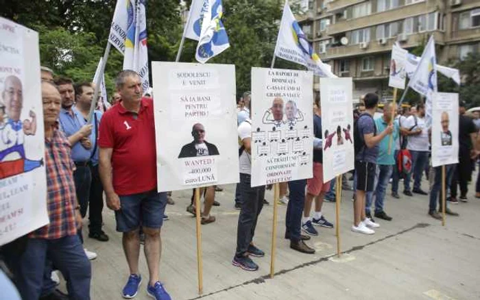 Protest Metrorex FOTO inquam / Octav Ganea