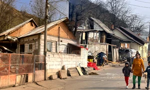 banner alunecare teren jpg