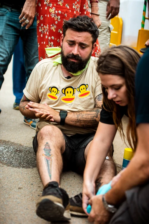 
    Oase s-a accidentat grav la Asia Express  