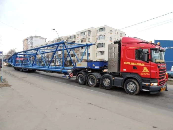 Timp de şapte zile, circulaţia rutieră va fi întreruptă temporar şi local FOTO Adevărul