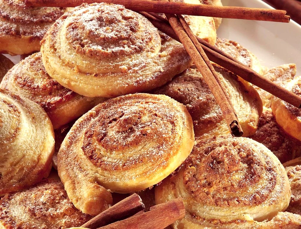 Cinnamon Rolls jpeg