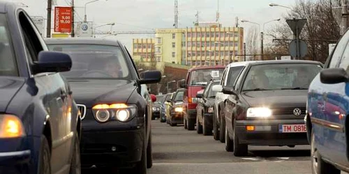 Statistica spune că în Timiş există o maşină la trei locuitori