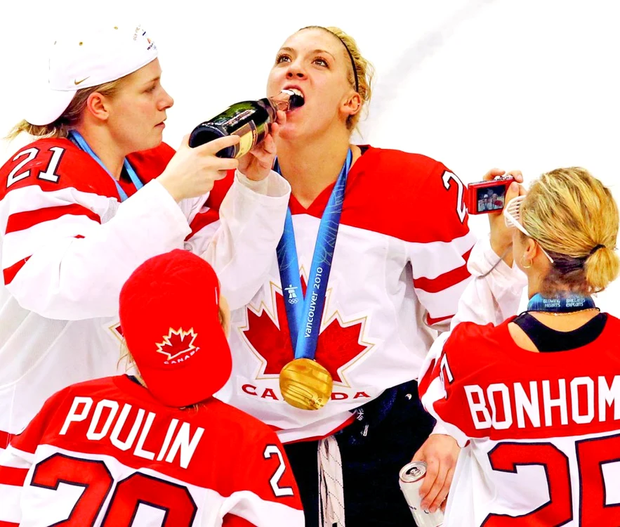 
    Naţionala feminină  a Canadei  