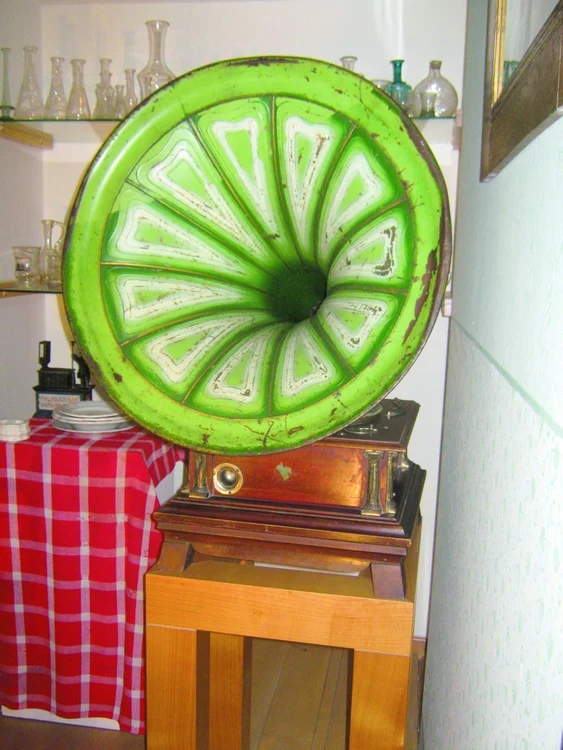 1 47079 original jpg jpeg