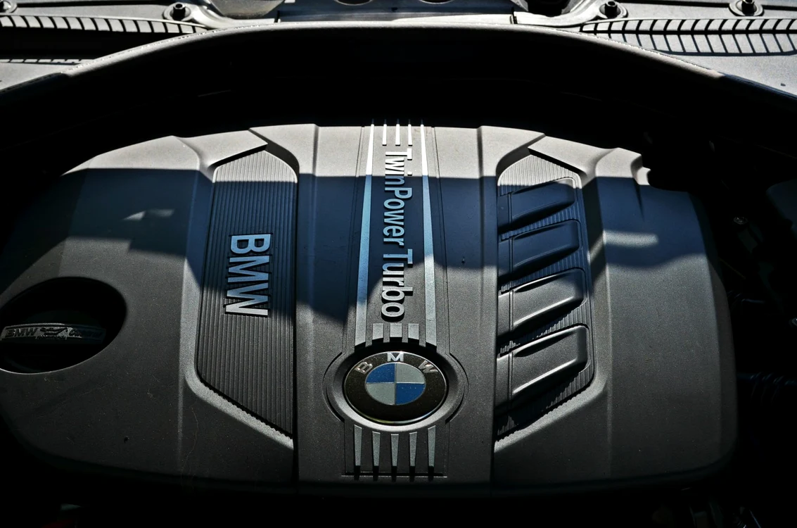 bmw_116dengine