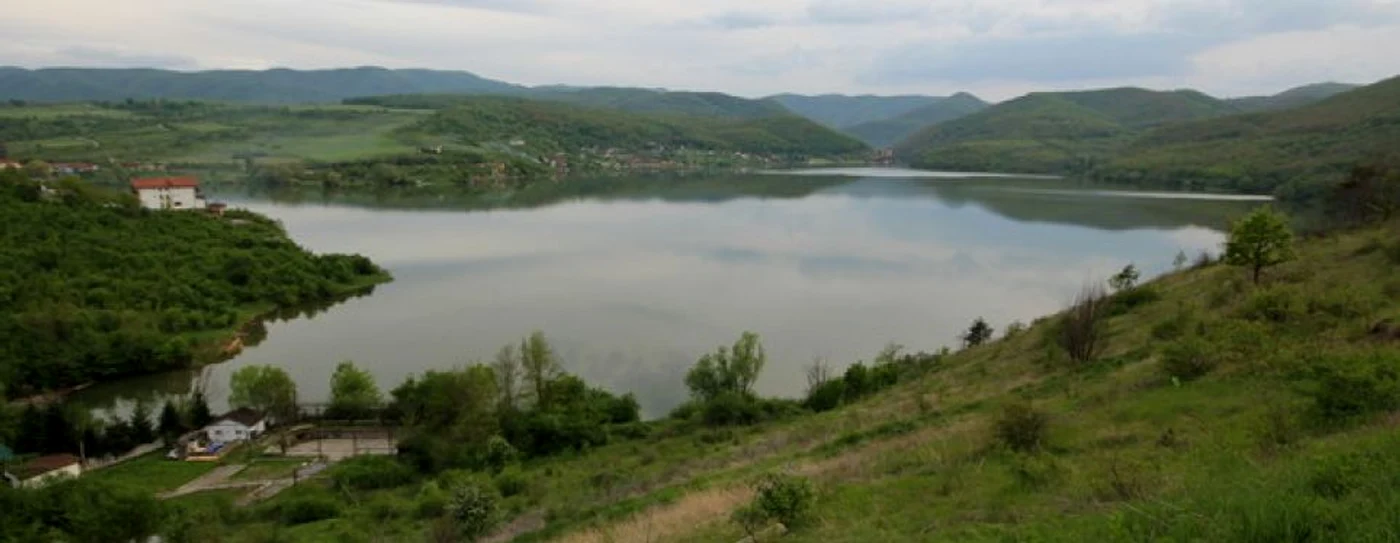 lacul cincis foto daniel guta adevarul