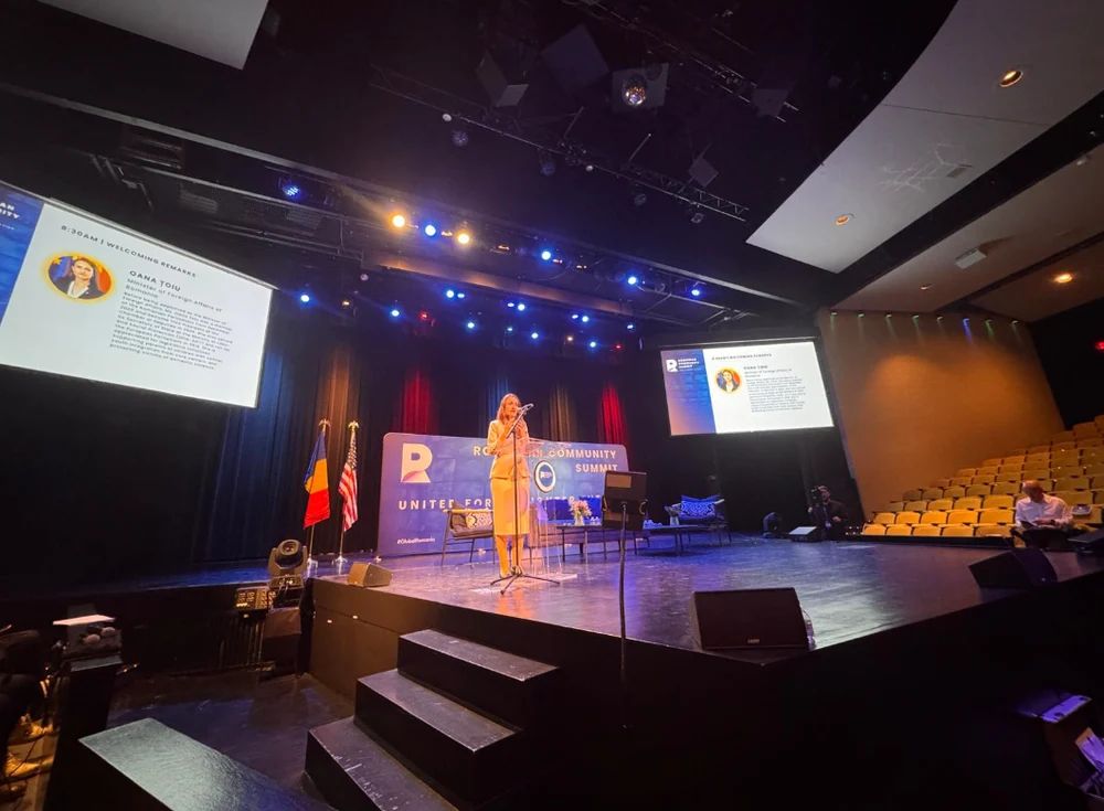 Oana Țoiu condamnă asasinarea lui Charlie Kirk într-un discurs la Chicago