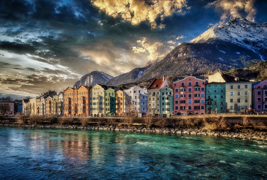 Innsbruck îi așteaptă pe turiști cu prețuri mult mai mici decât Poiana Brașov. FOTO Pixabay