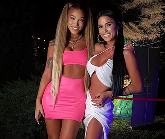 
    Sărbătorita Ema Uta, alături de Daniela Crudufoto: Instagram  