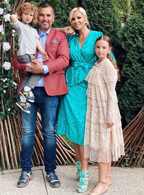 Andreea și Lucian au o familie superbă
