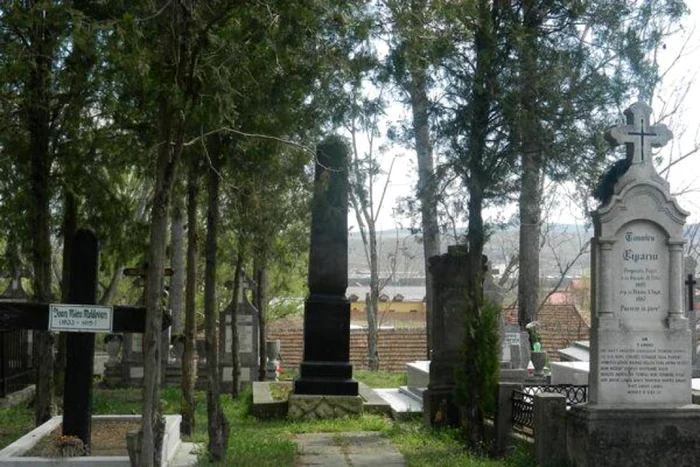 cimitir vechi blaj