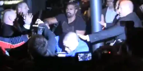 Dereck Chisora s-a luat la harţă cu David Haye după meciul cu Vitali Klitciko