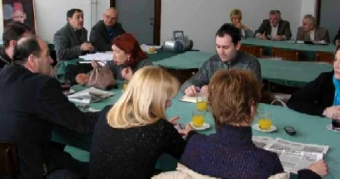 Au apărut posturile vacante la unităţile de învăţământ în Dolj
