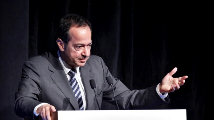 John Paulson încearcă să-şi revină după doi ani de pierderi pe anumite strategii de investiţii FOTO foxbusiness.com