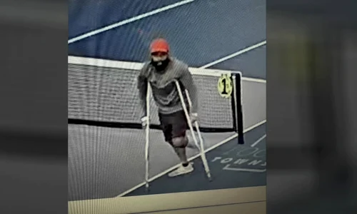 barbat pickleball FOTO Captura abc jpg