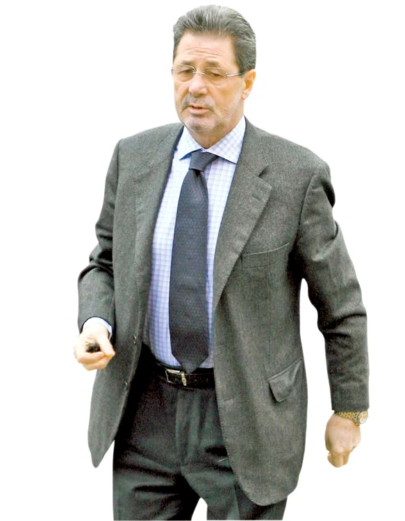 
    Cornel Dinu  
