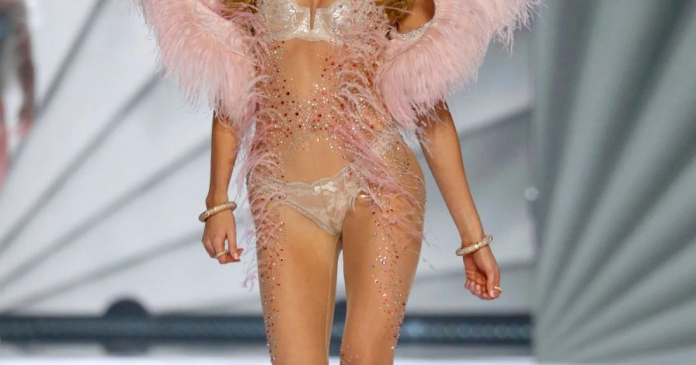 victorias secret fashion show 2018 martha hunt foto guliver/getty images