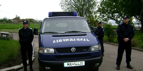 50 de jandarmi vor asigura ordinea publică de în noaptea de revelion