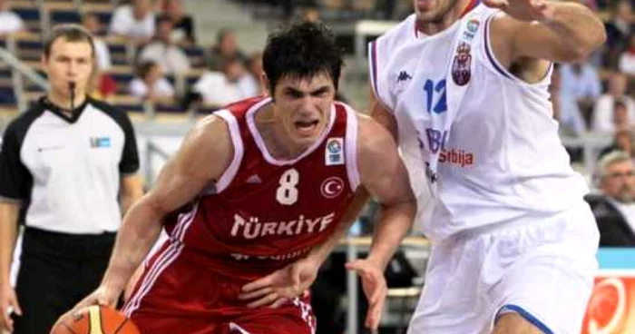 EUROBASKET 2009: Turcia rezistă în faţa Serbiei după un final incandescent