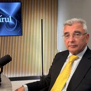 petrisor peiu la interviurile adevărul jpg