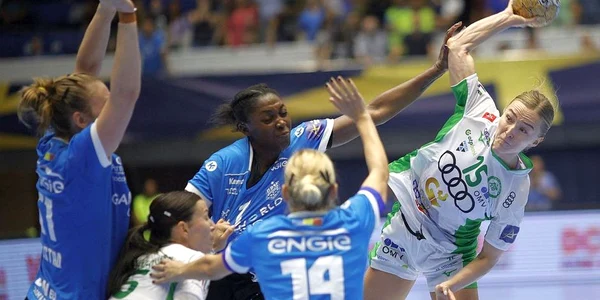Meci handbal Gyor CSM București GSP jpg