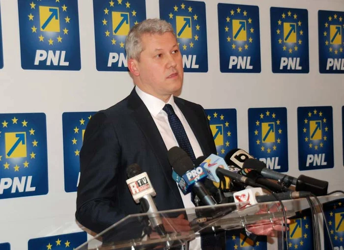 
    Rezultate alegeri locale 2016: Predoiu a ieșit pe locul 3, cu 13,3%  