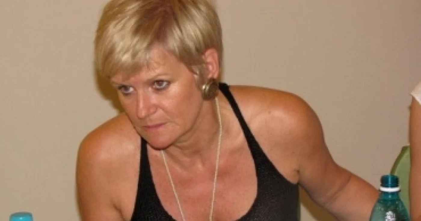 Bacău: Monica Tatoiu le va învăța pe băcăuance să traverseze criza