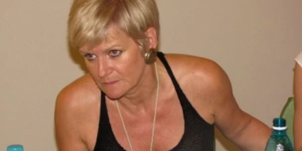 Bacău: Monica Tatoiu le va învăța pe băcăuance să traverseze criza