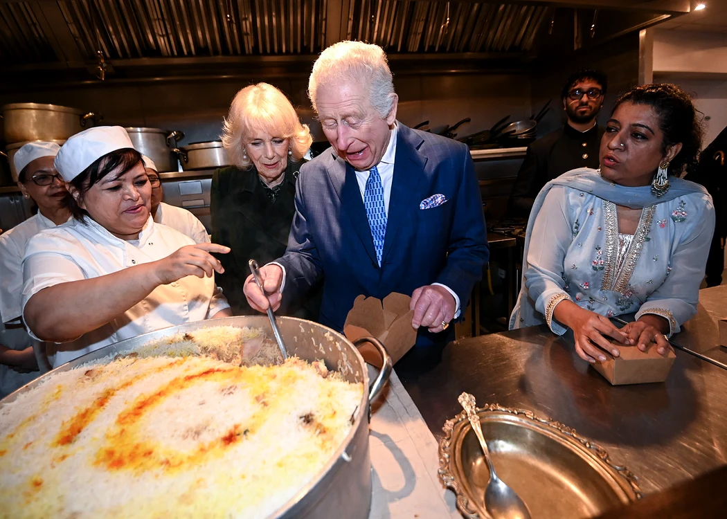 Regele Charles și Regina Camilla la Darjeeling Express, Profimedia (1) jpg